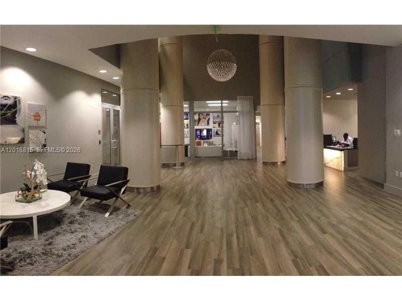 1750 N Bayshore Dr, Unit 2412, Miami, FL 33132 Photo