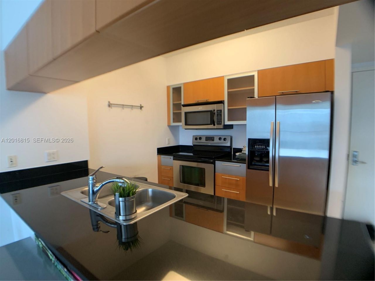 1750 N Bayshore Dr, Unit 2412, Miami, FL 33132 Photo