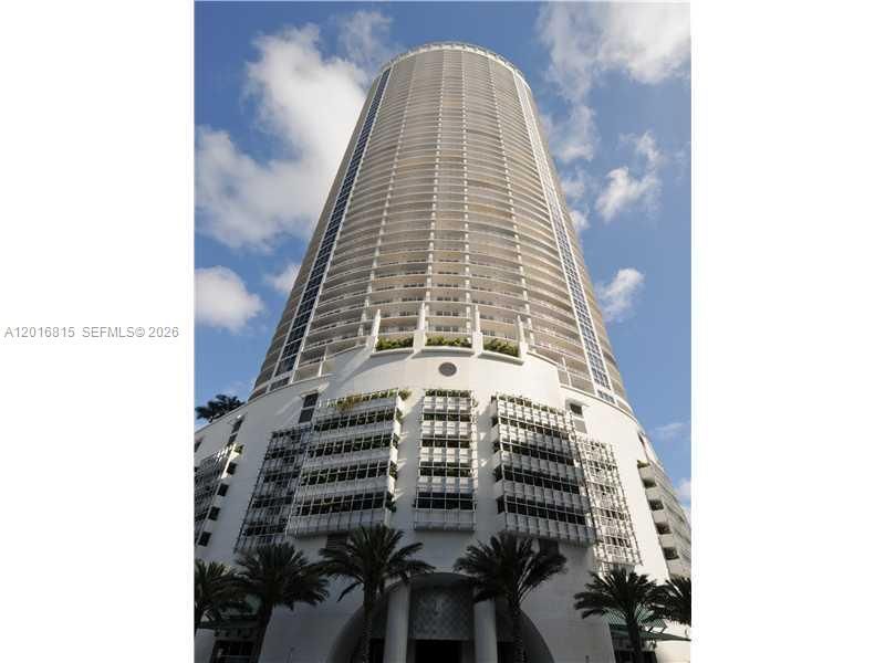 1750 N Bayshore Dr, Unit 2412, Miami, FL 33132 Photo