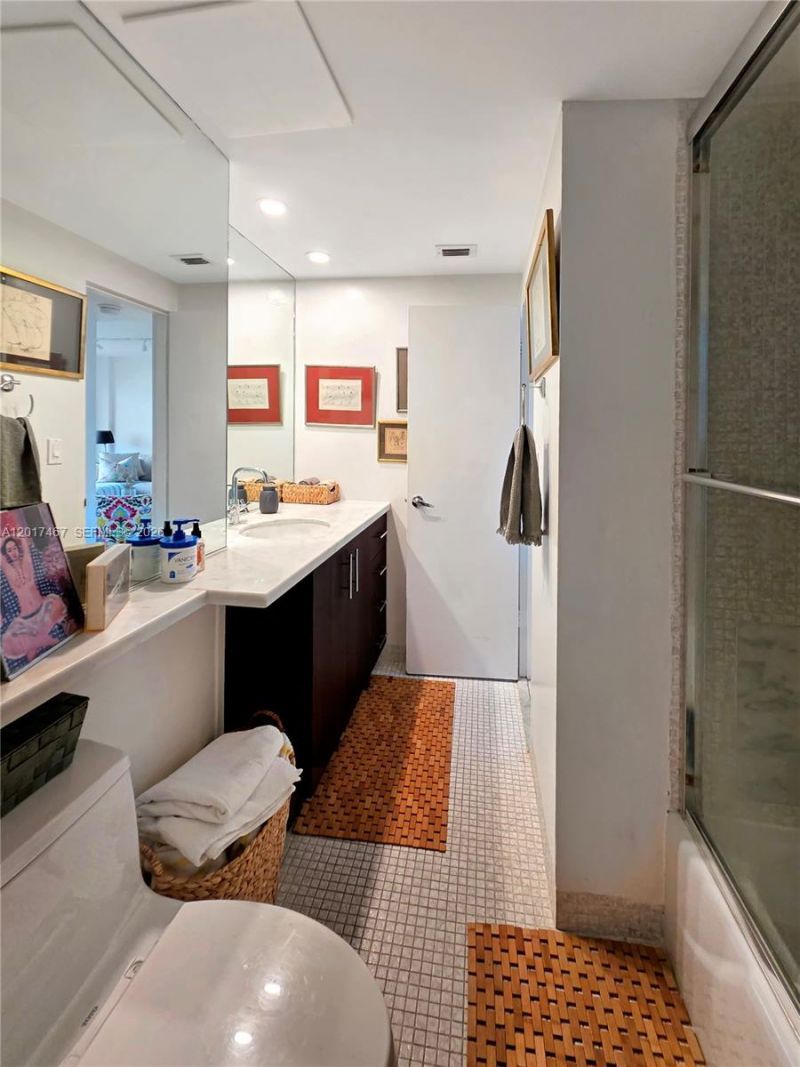800 West Ave, Unit 921, Miami Beach, FL 33139 Photo