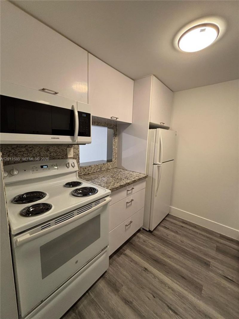 14321 N Kendall Dr, Unit 303F, Miami, FL 33186 Photo
