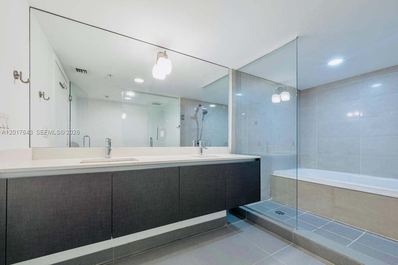 6620 Indian Creek , Unit 114, Miami Beach, FL 33141 Photo