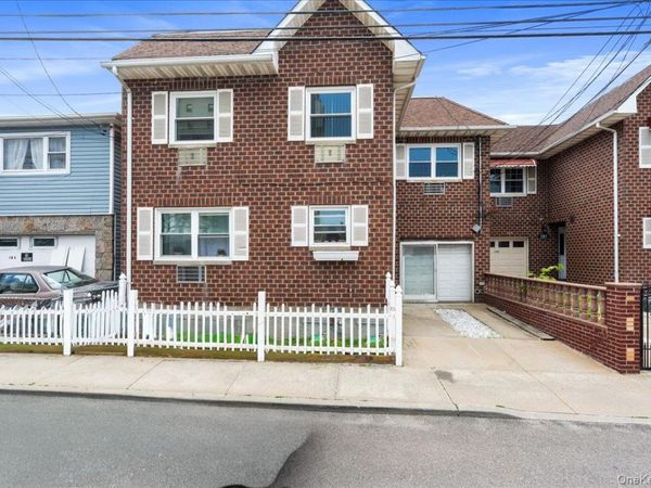 187 Beach 59th Street, Arverne, NY 11692