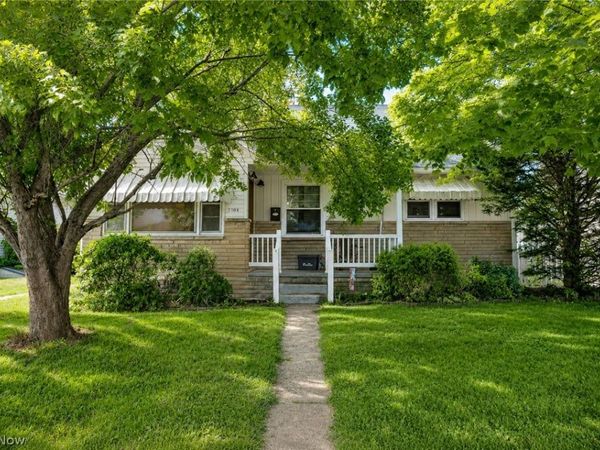 3304 4th Avenue , Vienna, WV 26105