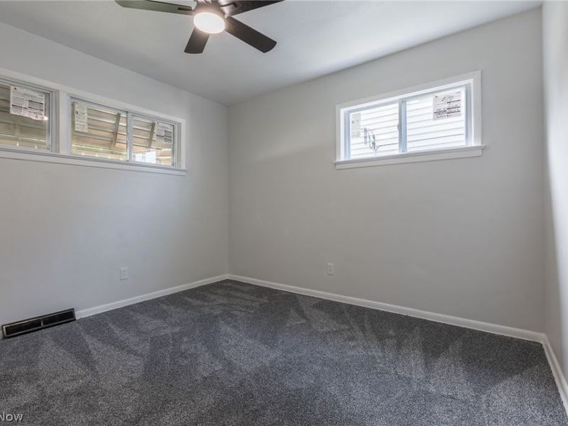 29307 Lake Shore Boulevard, Willowick, OH 44095 Photo 14