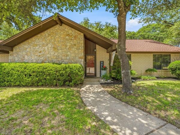 1014 N Charlotte Avenue, Stephenville, TX 76401