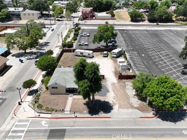 2103 Riverside, Paso Robles, CA 93446