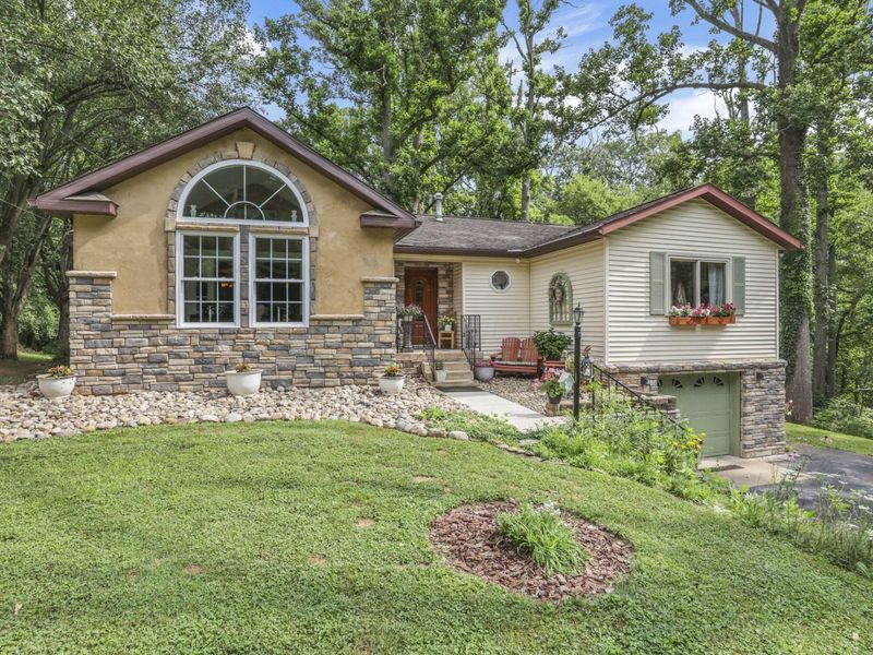 225 Sebaugh Drive , Zanesville, OH 43701 Photo 1