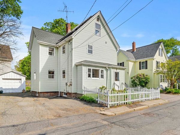 25 Alden Place, Newton, MA 02465