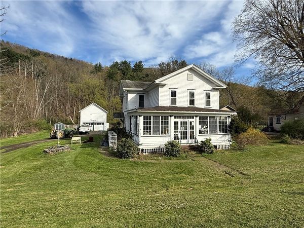 1805 Pennsylvania Avenue , Pine City, NY 14871
