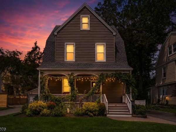 18 Gardiner Pl, Montclair, NJ 07042