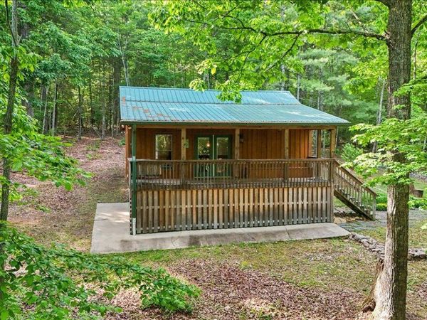 200 Preacher Laws Road, Afton, TN 37616