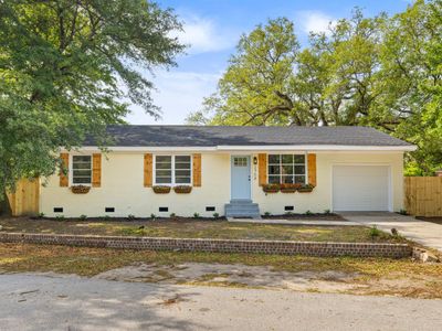 2708 Crestline Drive, North Charleston, SC 29405