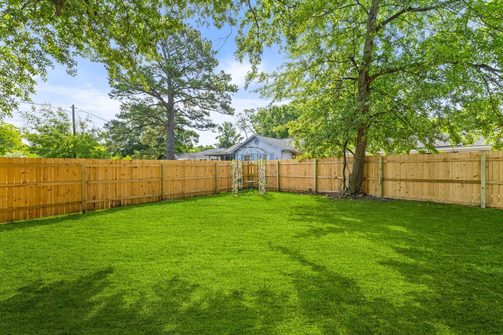 2708 Crestline Drive Photo 32