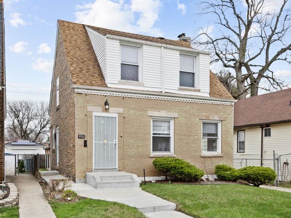 8435 S Cregier Avenue, Chicago, IL 60617