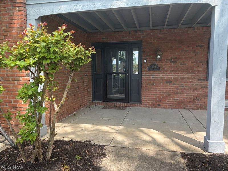303 Ohio Street, Marietta, OH 45750 Photo 3