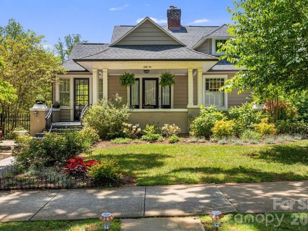 52 Edwin Place, Asheville, NC 28801