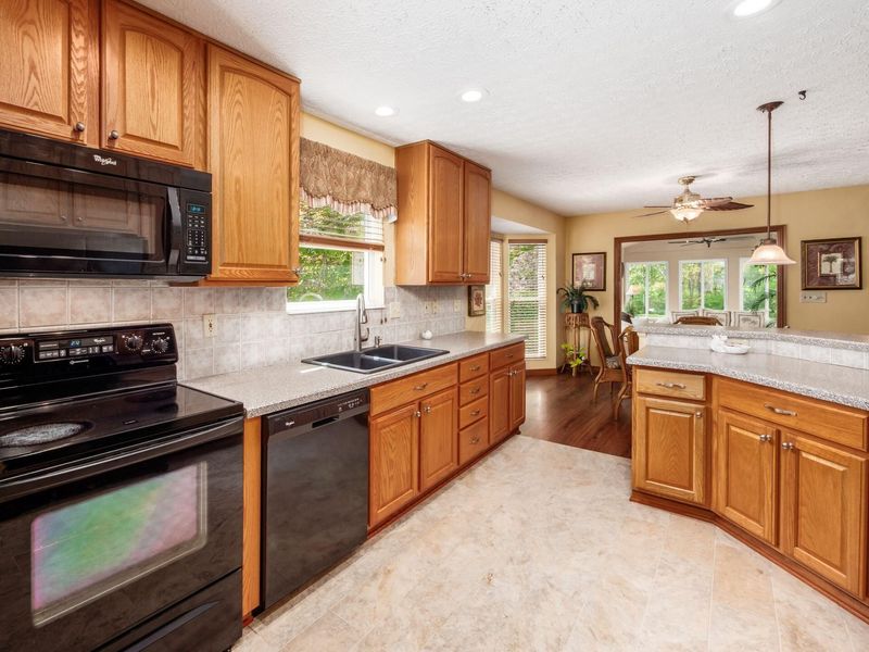 2637 Jefferson Estates Drive, Blacklick, OH 43004 Photo 21