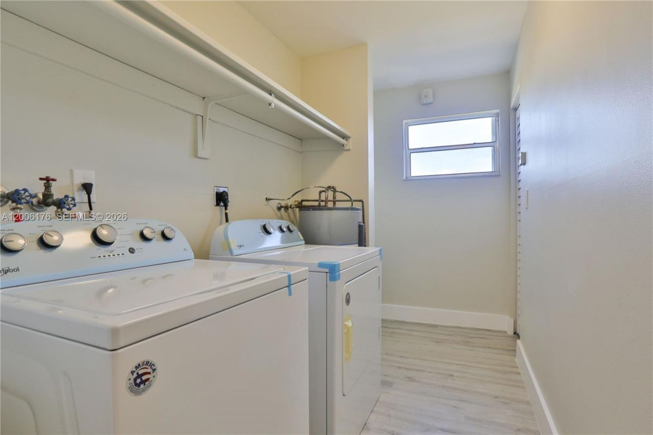 10 NW 87th Ave, Unit B209, Miami, FL 33172 Photo