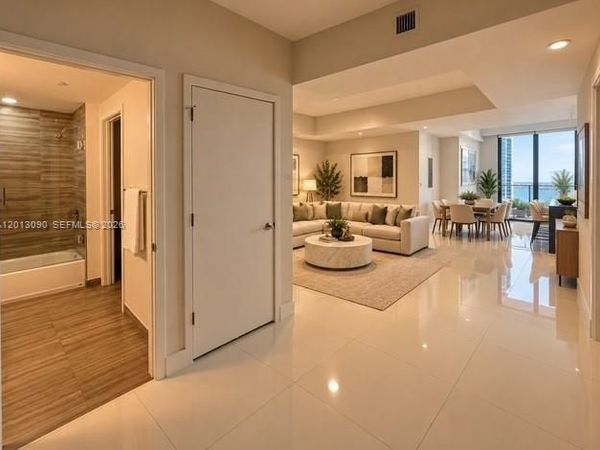 1010 Brickell Ave, Unit 3704, Miami, FL 33131