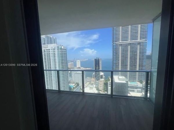 1010 Brickell Ave, Unit 3704, Miami, FL 33131
