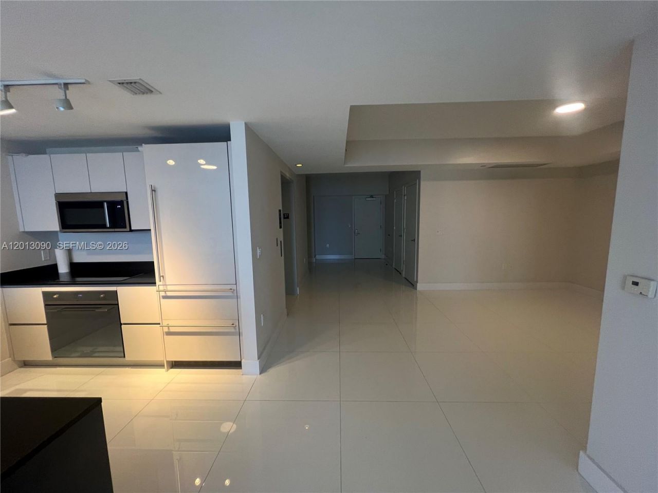 1010 Brickell Ave, Unit 3704, Miami, FL 33131 Photo