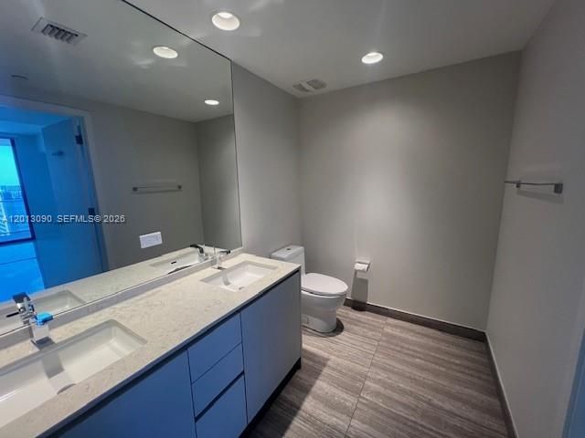 1010 Brickell Ave, Unit 3704, Miami, FL 33131 Photo