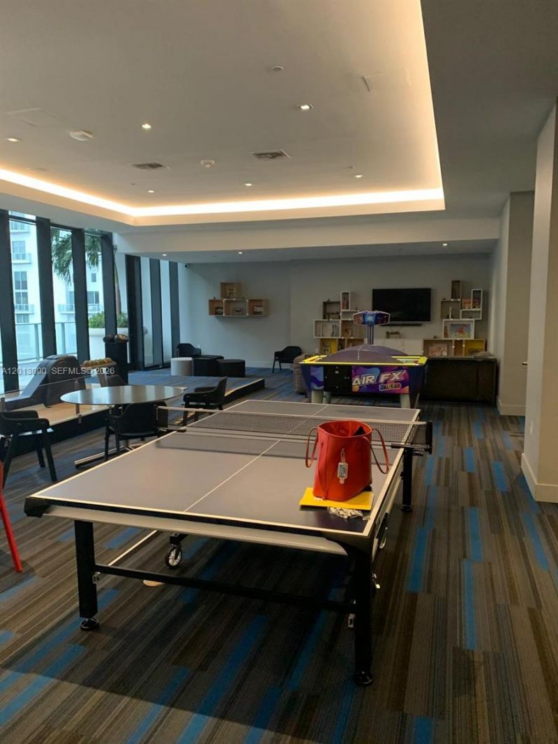 1010 Brickell Ave, Unit 3704, Miami, FL 33131 Photo