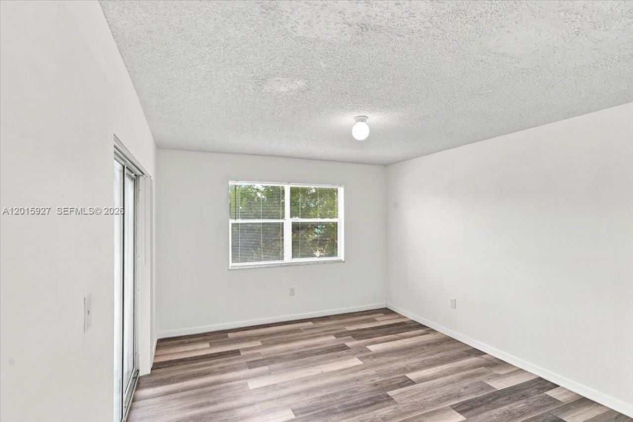 8660 SW 212th St, Unit 306, Cutler Bay, FL 33189 Photo