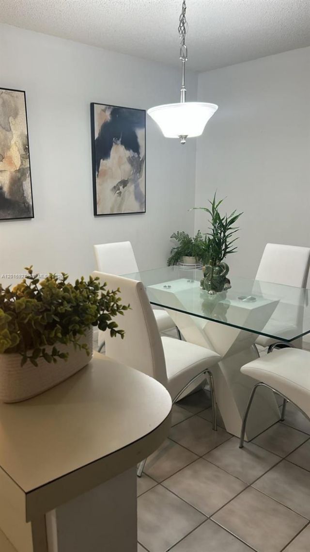 8660 SW 212th St , Unit 306, Cutler Bay, FL 33189 Photo