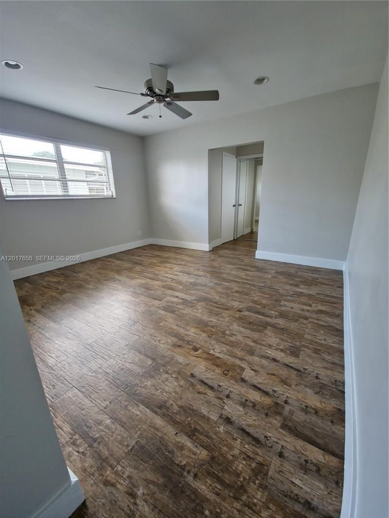 4900 Cleveland St , Hollywood, FL 33021 Photo