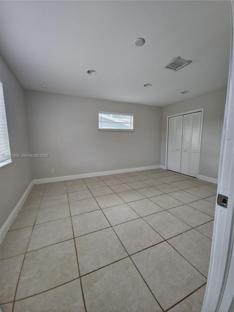 4900 Cleveland St , Hollywood, FL 33021 Photo