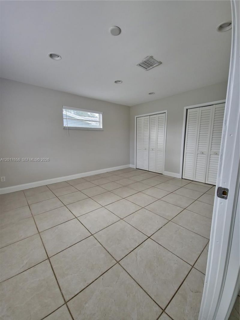 4900 Cleveland St , Hollywood, FL 33021 Photo