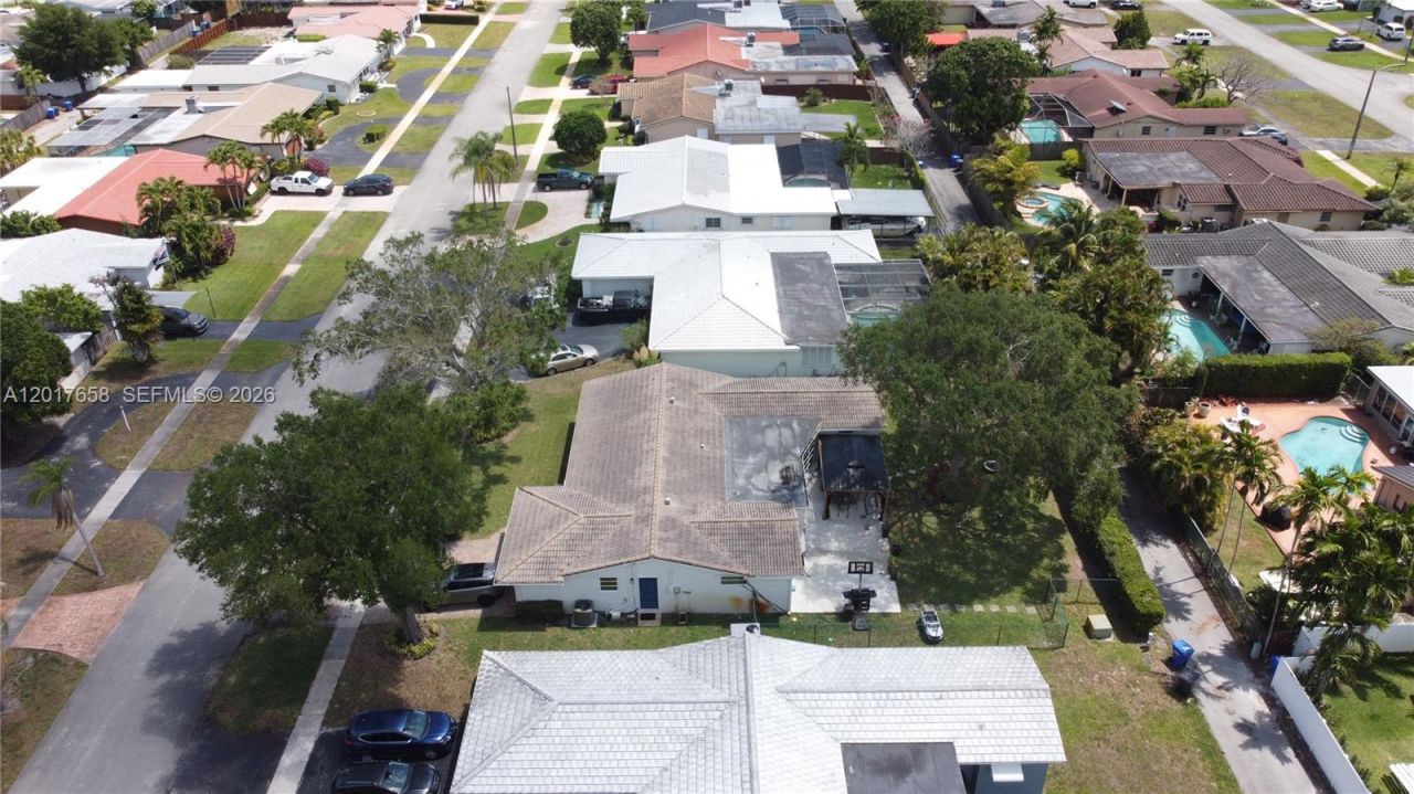 4900 Cleveland St , Hollywood, FL 33021 Photo