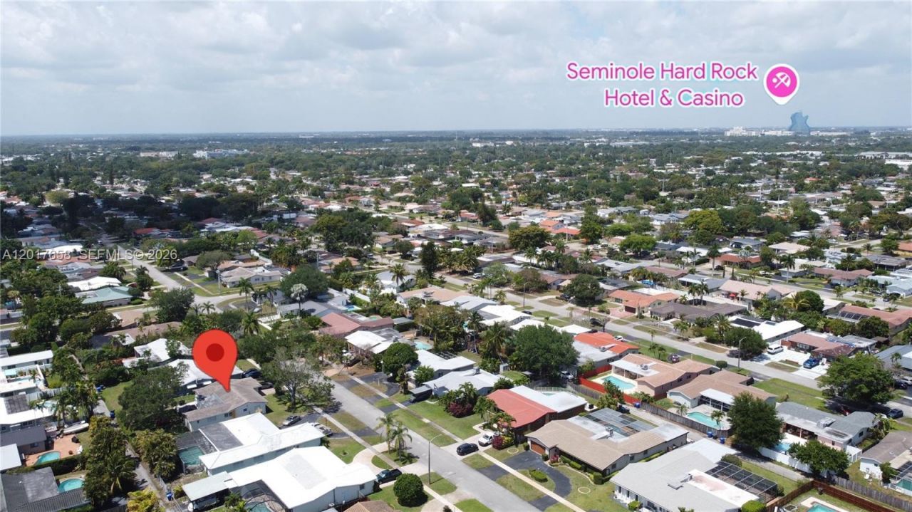 4900 Cleveland St , Hollywood, FL 33021 Photo