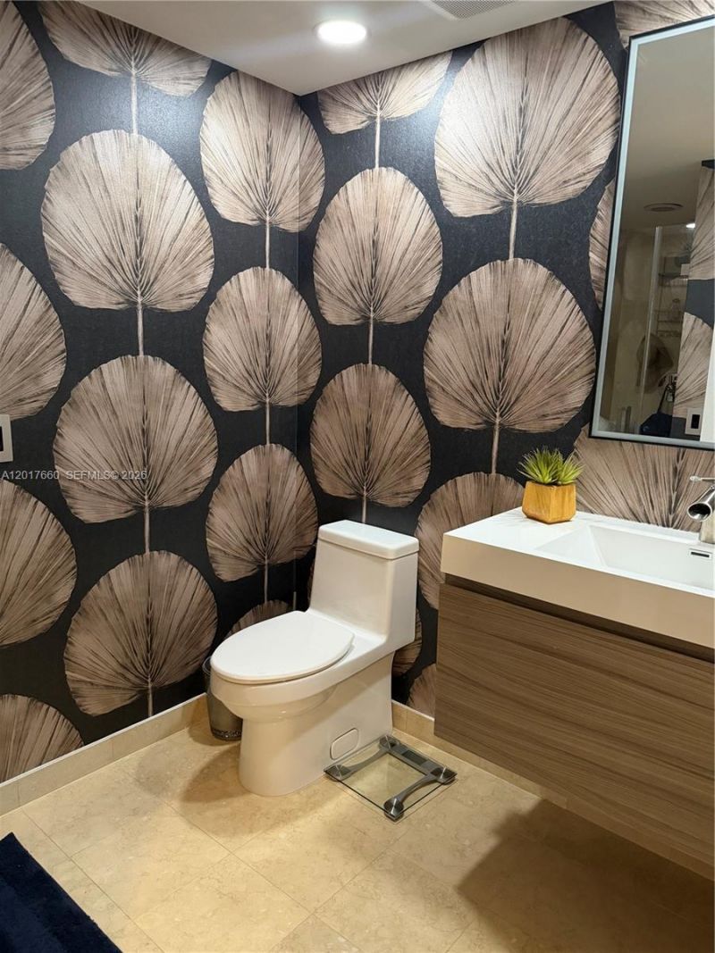 1800 S Ocean Dr , Unit 3701, Hallandale Beach, FL 33009 Photo