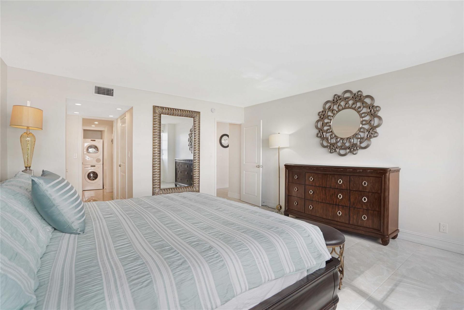 3430 Galt Ocean Drive, Unit 304, Fort Lauderdale, FL 33308 Photo
