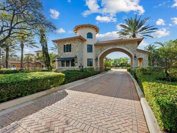 222 Tresana Boulevard, Unit 44, Jupiter, FL 33478