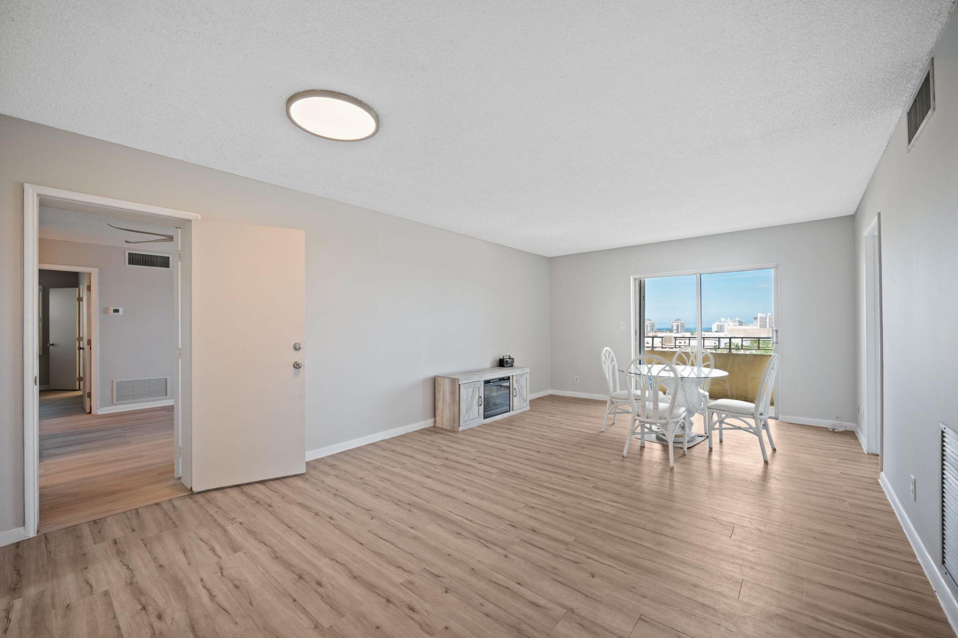 900 NE 18th Avenue, Unit 1407, Fort Lauderdale, FL 33304 Photo