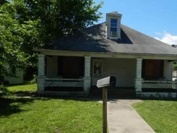 6024 W B Street , Belleville, IL 62223