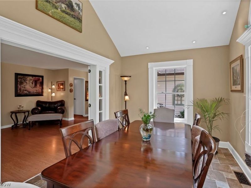 225 Sebaugh Drive , Zanesville, OH 43701 Photo 12