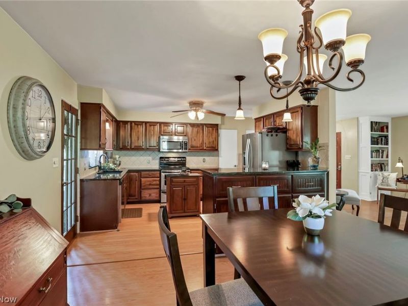 225 Sebaugh Drive , Zanesville, OH 43701 Photo 17