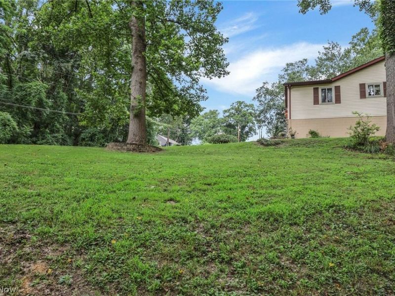 225 Sebaugh Drive , Zanesville, OH 43701 Photo 44