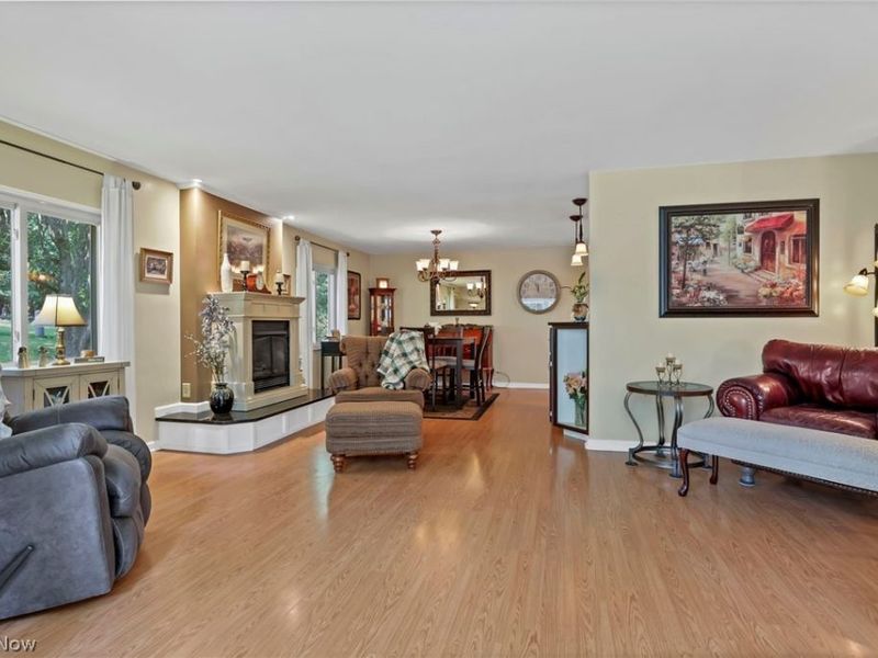 225 Sebaugh Drive , Zanesville, OH 43701 Photo 8