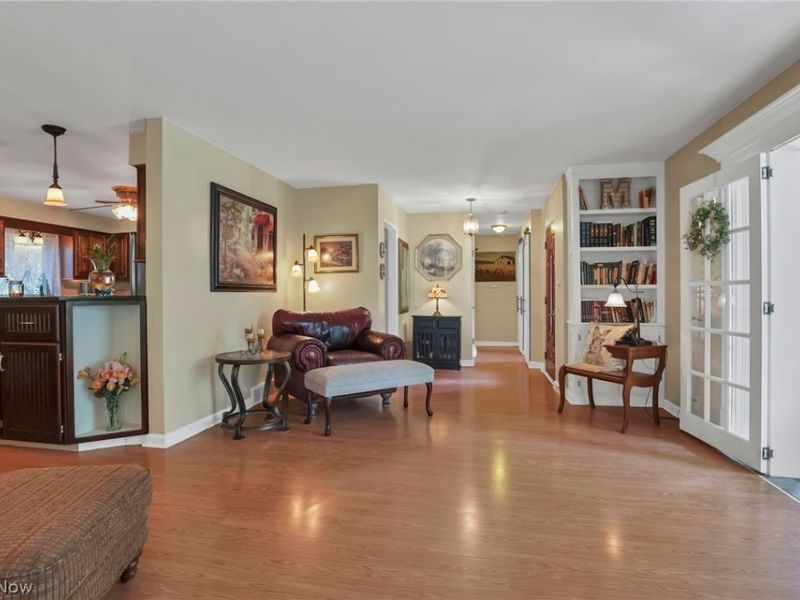 225 Sebaugh Drive , Zanesville, OH 43701 Photo 9
