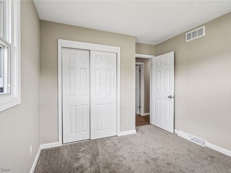 3138 Starlite Drive NW, Warren, OH 44485 Photo 16