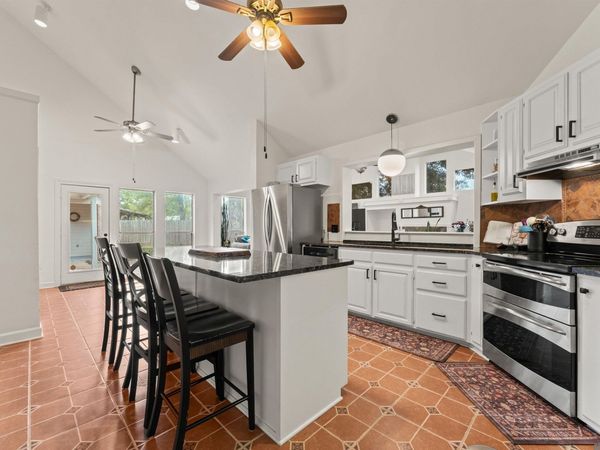2941 Lockefield Dr, Baton Rouge, LA 70816