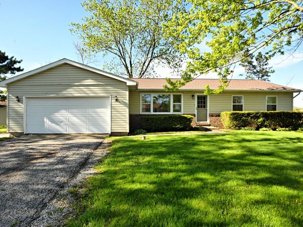 2704 Kellee Court , Valparaiso, IN 46383