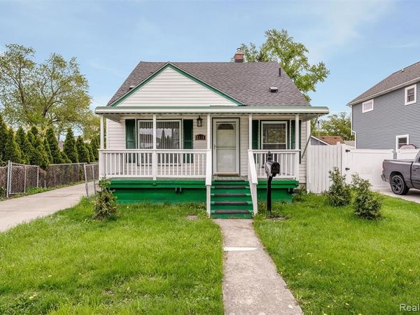 3318 Wakefield Road , Berkley, MI 48072