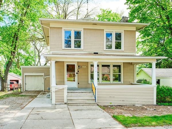 712 E Grand River Avenue, Fowlerville Vlg, MI 48836